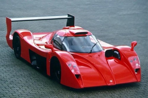 Toyota GT-One TS020 Strassenversion