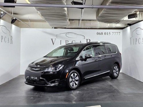 Chrysler Pacifica