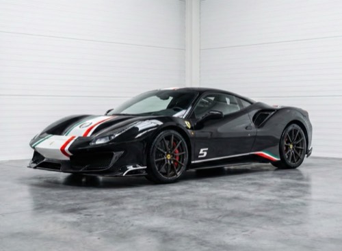 Ferrari 488 Pista Piloti