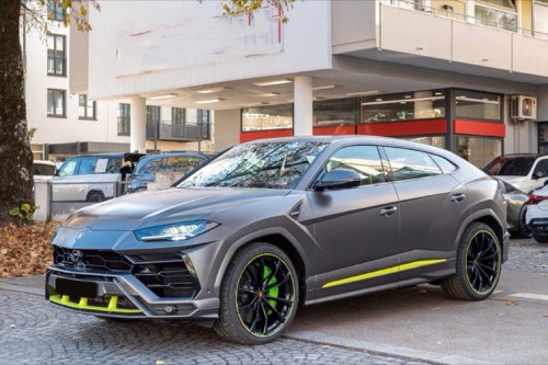 Lamborghini Urus Pearl Capsule
