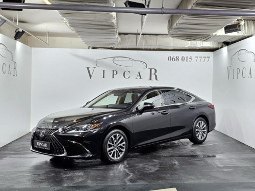 Lexus ES 200