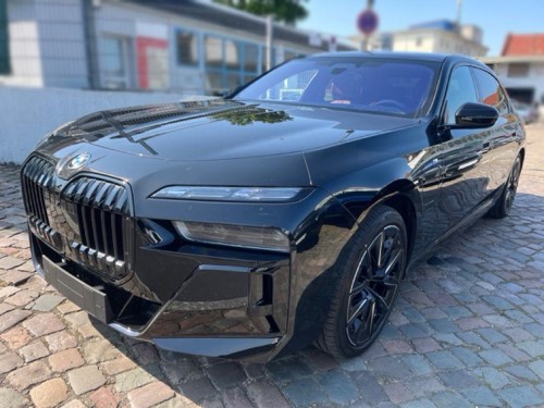 BMW 7-Series 750e xDrive