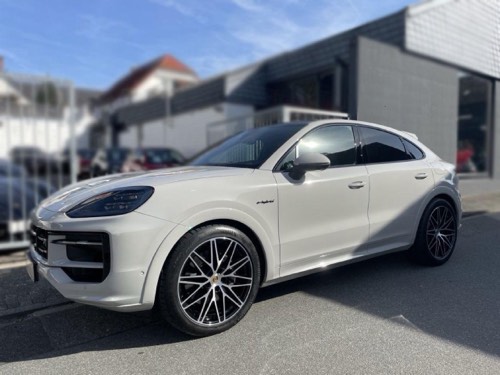 Porsche Cayenne Coupe E-Hybrid