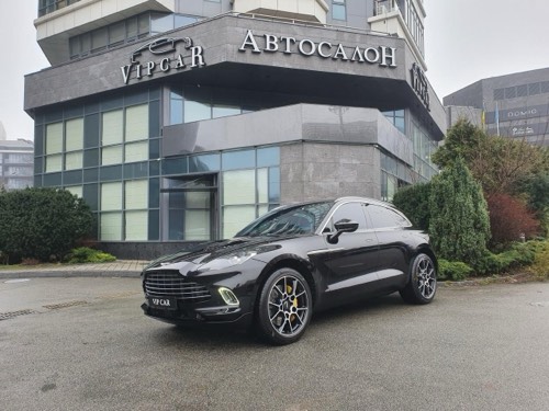 Aston-Martin DBX