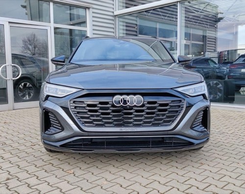 Audi Q8 Sportback e-tron quattro