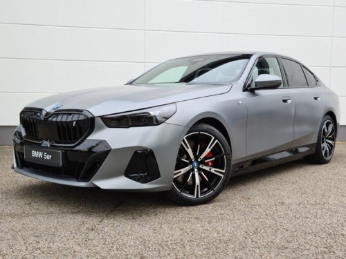 BMW i5 eDrive40