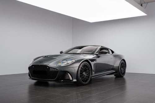 Aston-Martin DBS 770 Ultimate