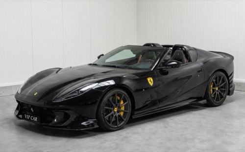 Ferrari 812 Competizione Aperta