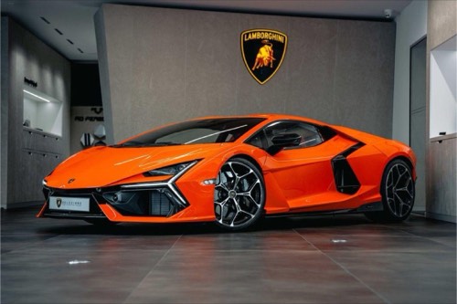 Lamborghini Revuelto