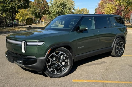 Rivian R1S Adventure Edition