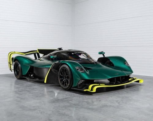 Aston-Martin Valkyrie AMR Pro