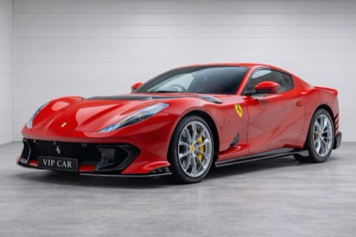 Ferrari 812 Competizione Aperta