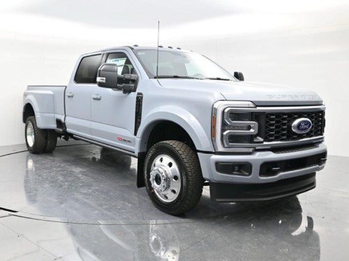 Ford F-450 Superduty Pickup Crew Cab