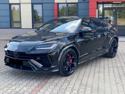 Lamborghini Urus Performante