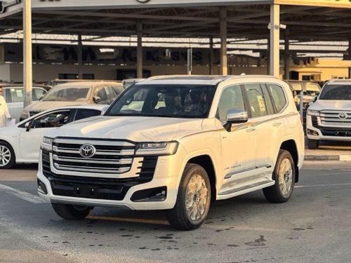 Toyota Land Cruiser 300 Hybrid