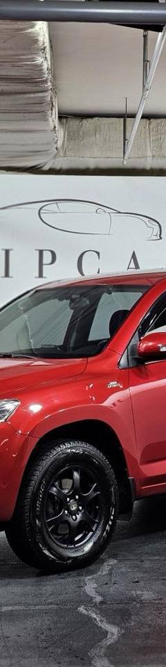 Toyota RAV4 — 1