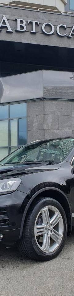 Volkswagen Touareg 3.0 TDI — 1
