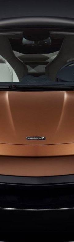 McLaren GT — 1