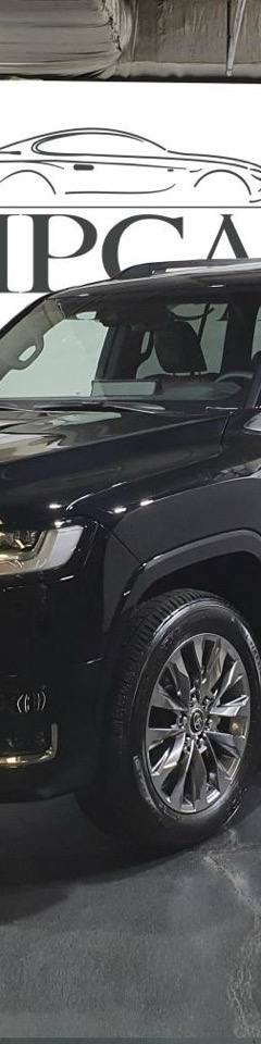 Toyota Land Cruiser 300 Premium 70th — 1
