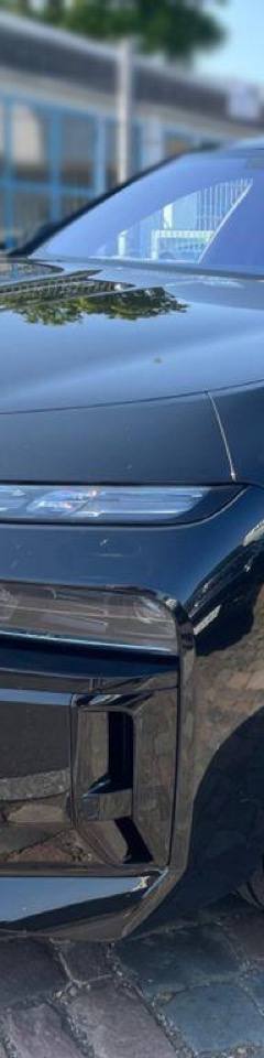 BMW 7-Series 750e xDrive — 1