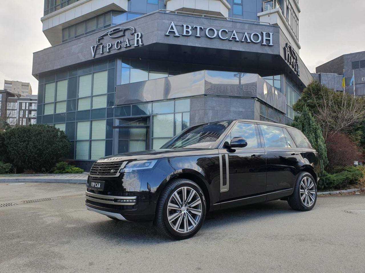 Land-Rover Range-Rover L460 Autobioraphy LWB 2023