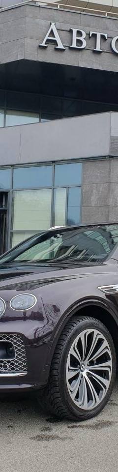 Bentley Bentayga First Edition — 1
