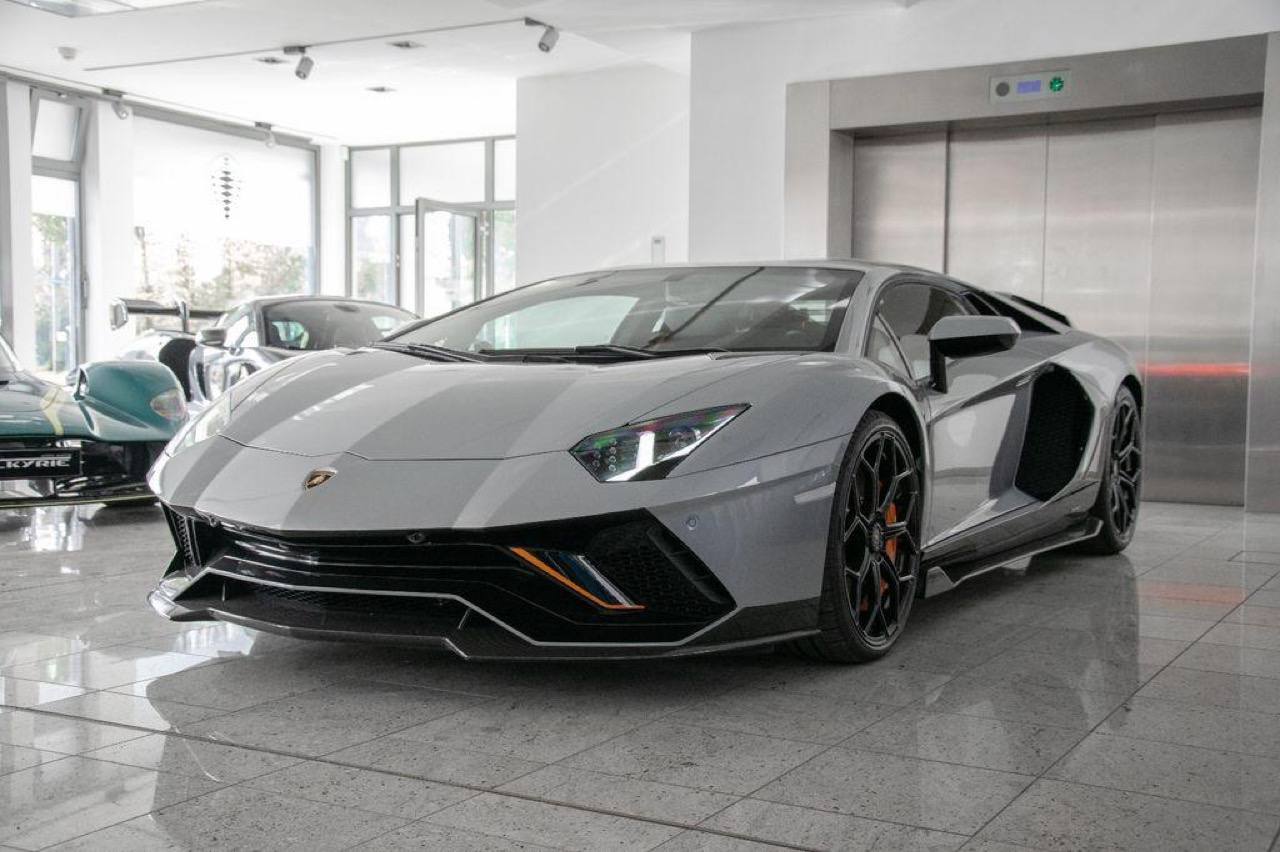 Lamborghini Aventador 780-4 Ultimae Roadster 2024