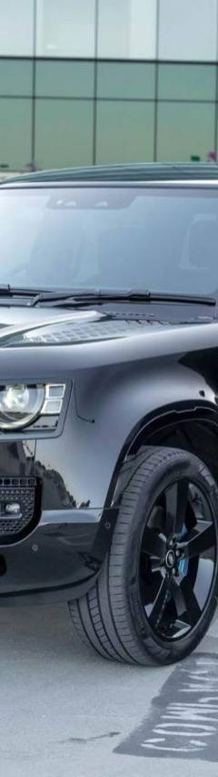Land Rover Defender James Bond Edition — 1