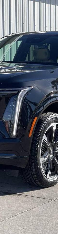 Cadillac Escalade IQ Premium Sport 2 AWD — 1