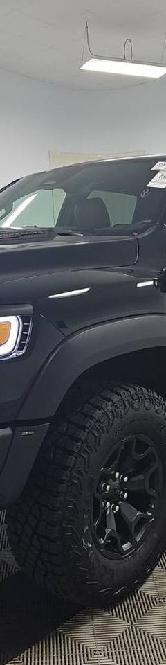 Dodge Ram 1500 — 1