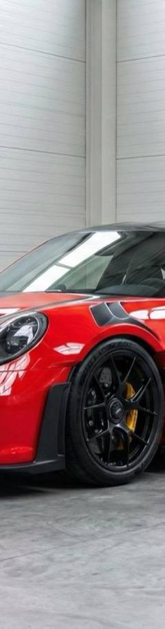 Porsche 911 GT2 RS — 1