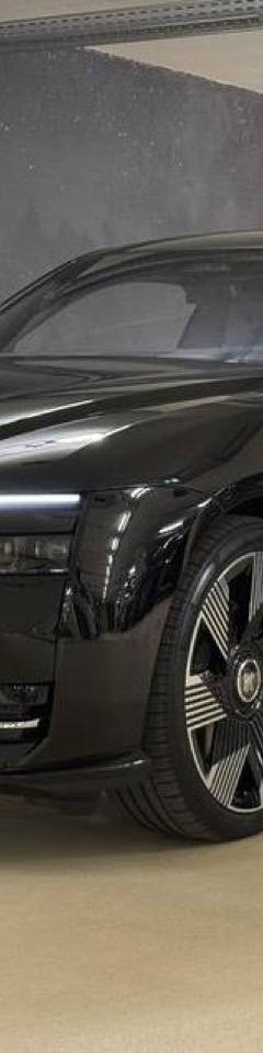 Rolls-Royce Spectre — 1