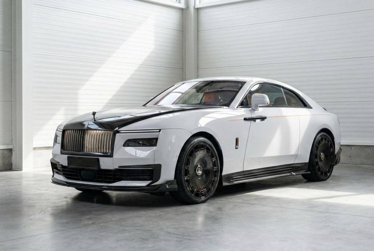 Rolls-Royce Spectre by Mansory 2025