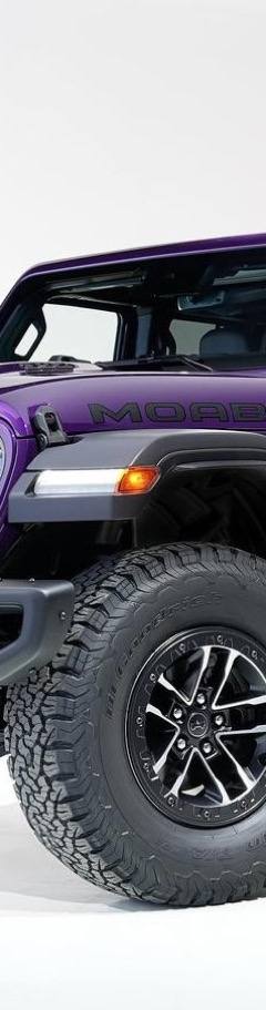 Jeep Wrangler Moab 392 — 1