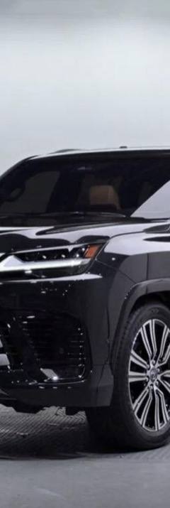 Lexus LX 700h Luxury — 1