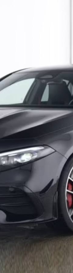 Mercedes-Benz A 35 AMG — 1
