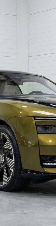 Rolls-Royce Spectre — 1
