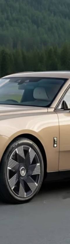 Rolls-Royce Cullinan Electric — 1