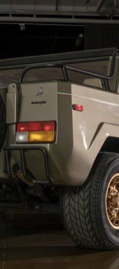Lamborghini LM002 — 4