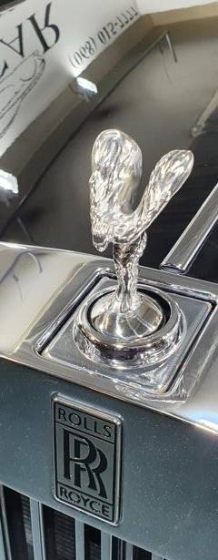 Rolls-Royce Phantom — 7