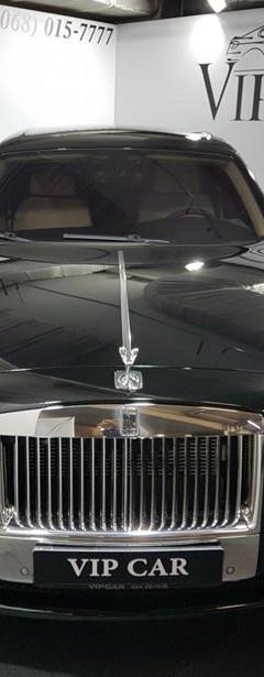Rolls-Royce Ghost — 2