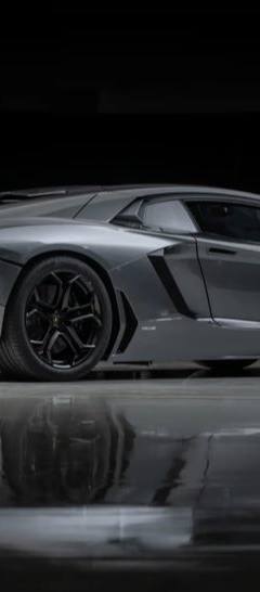 Lamborghini Aventador LP700-4 — 4