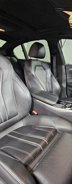 BMW 5-Series 530i xDrive — 6