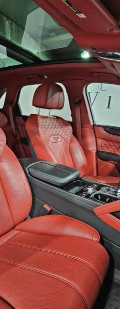 Bentley Bentayga S — 7
