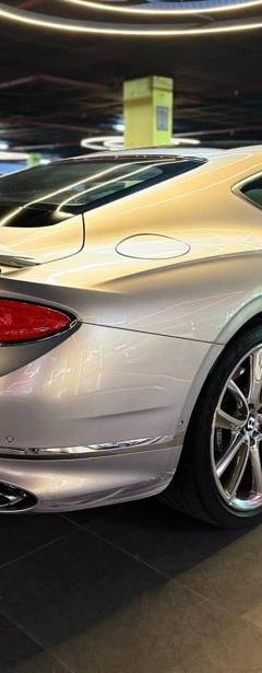 Bentley Continental GT V8 — 5