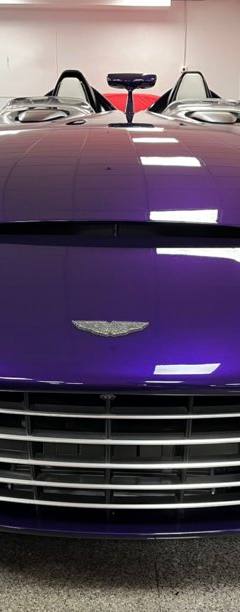 Aston-Martin Speedster — 3