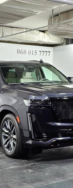 Cadillac Escalade Sport Platinum — 2