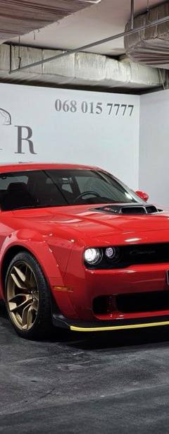 Dodge Challenger Scat pack Shaker 392 — 2