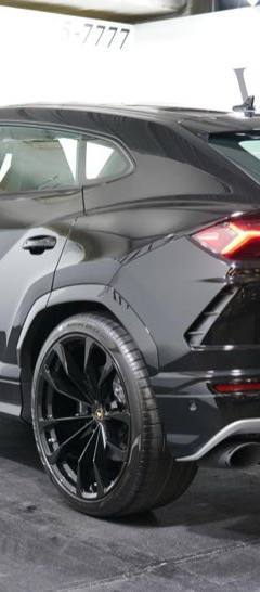 Lamborghini Urus — 3