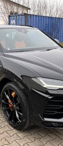 Lamborghini Urus — 3